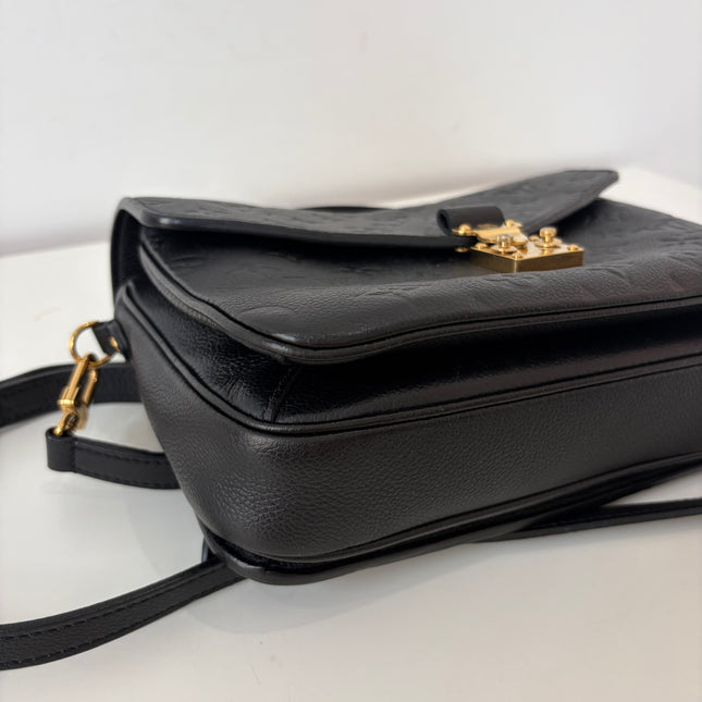 Sac Pochette Louis Vuitton Métis Cuir Empreinte Noir