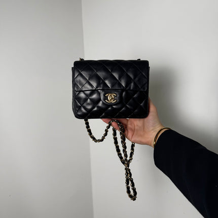 Sac chanel mini square noir