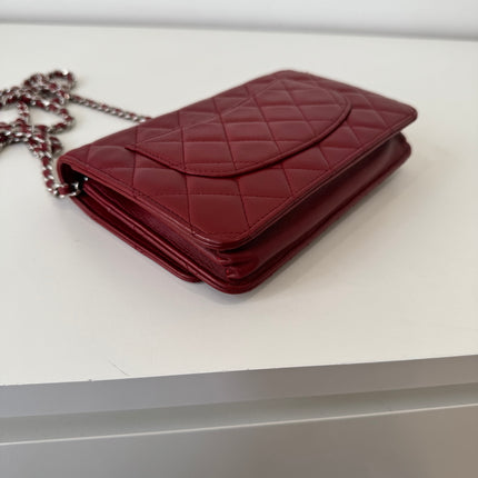 Sac Chanel Wallet on Chain Rouge Éteint