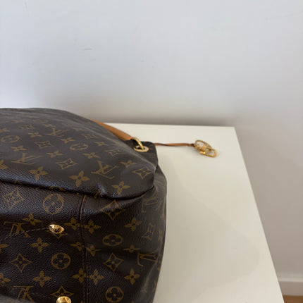 Sac Louis Vuitton Artsy Monogram MM