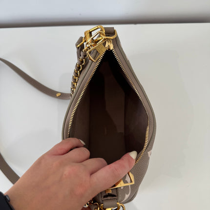 Sac Louis Vuitton Boulogne PM Cuir Empreinte Bicolore
