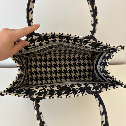 Sac Book Tote Medium Dior
