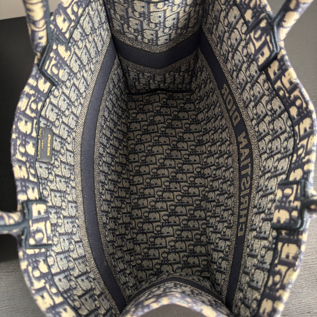 Sac Dior Tote Book large
