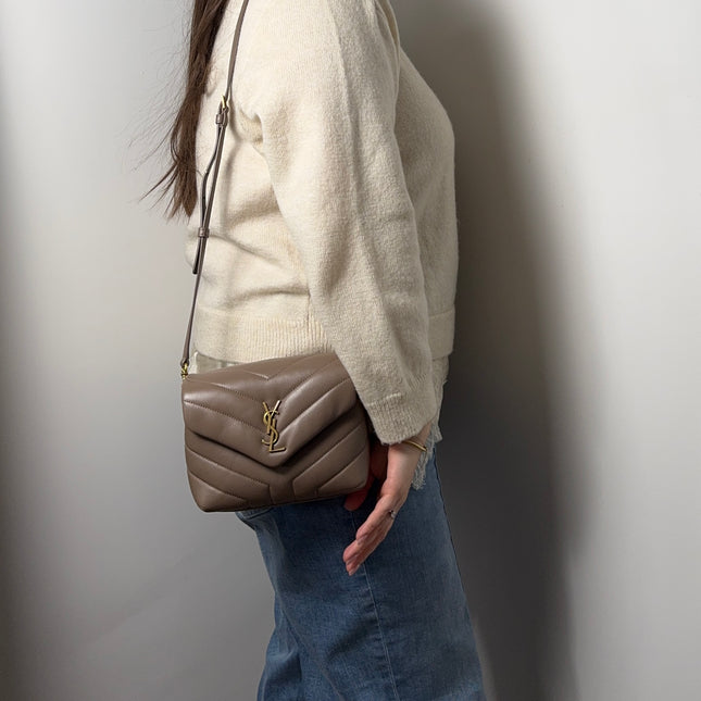 Sac saint Laurent Loulou Toy sable