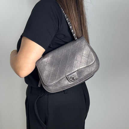 Sac Chanel Timeless lune gris irisé