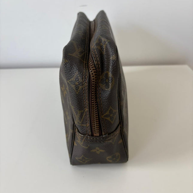 Trousse de toilette Louis Vuitton 28cm