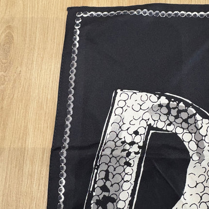 Carré Dior Dior’s Victim