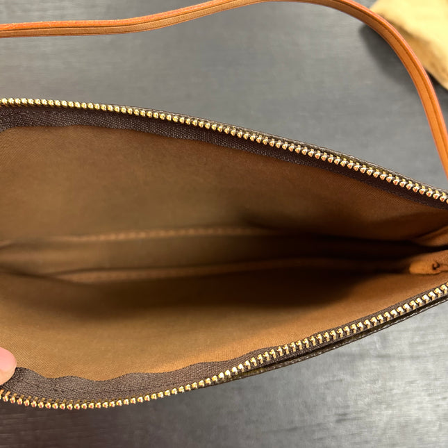 Pochette accessoires Louis Vuitton