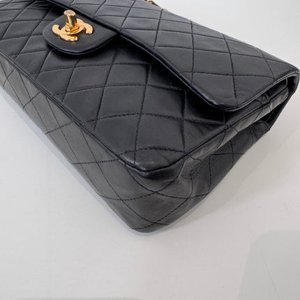 Sac Chanel Timeless vintage 25 cm noir
