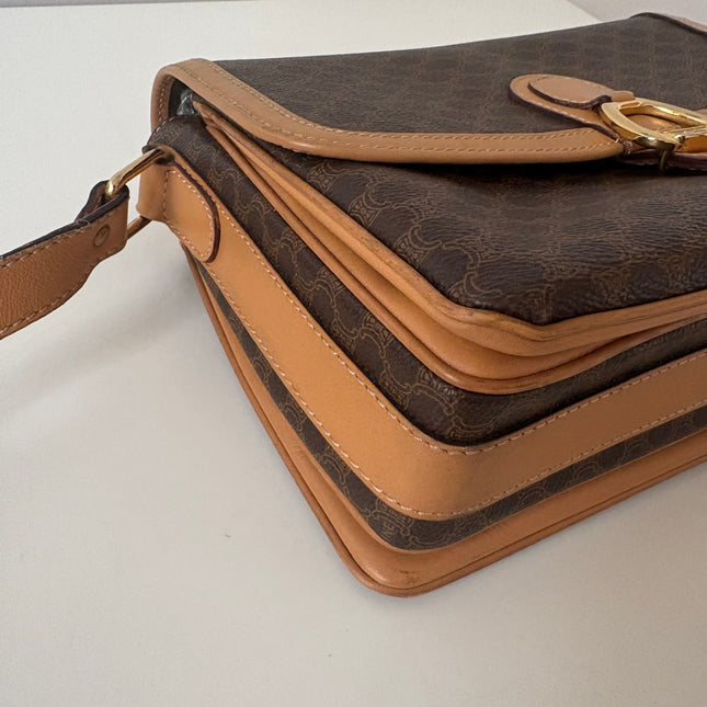 Sac Céline bandoulière toile Macadam
