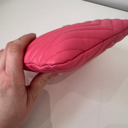 Pochette rose saint Laurent new jolie