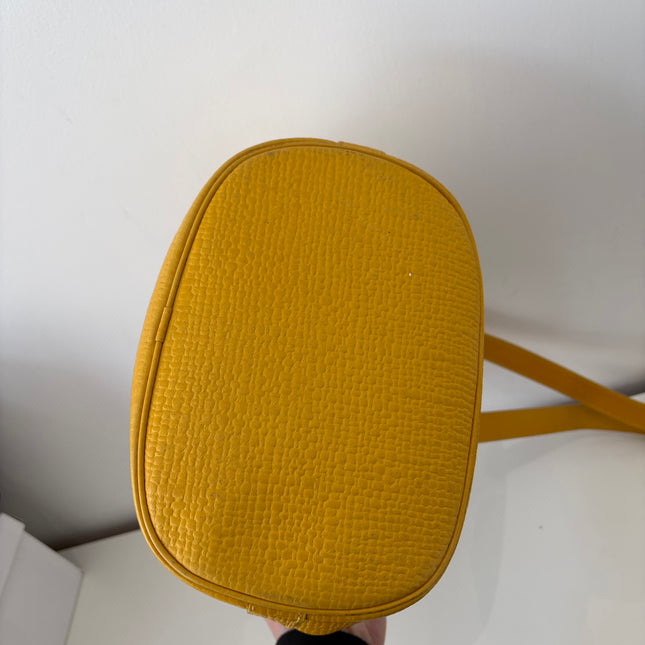 Sac Courrèges seau vintage Jaune