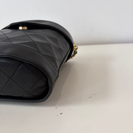 Sac Chanel Vanity bandoulière Tassel noir