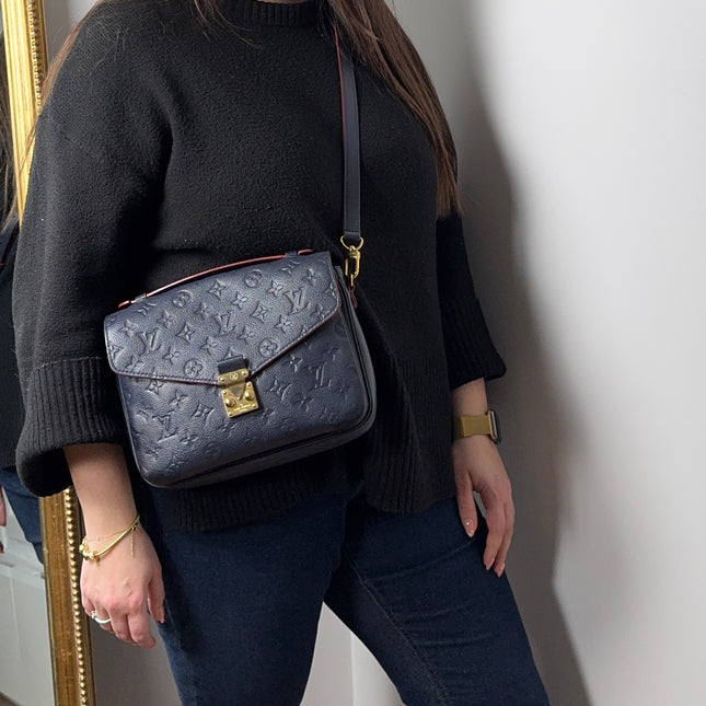 Pochette Métis Louis Vuitton Cuir empreinte marine