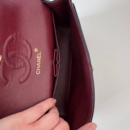 Sac Chanel Timeless 23cm Vintage noir