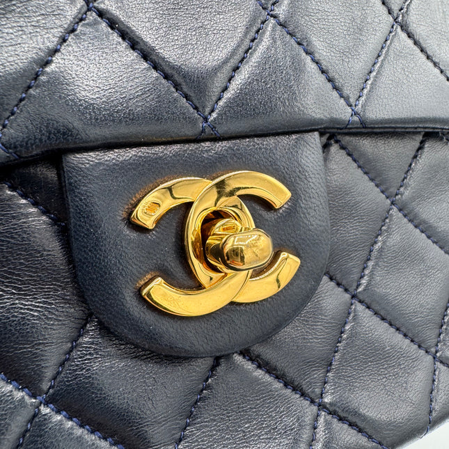 Sac Chanel Mini Square Timeless Marine