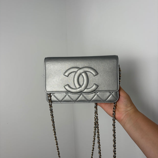 Sac Chanel Wallet on chain Gris argent