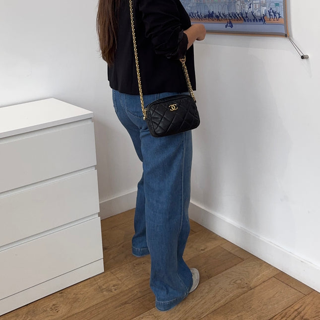 Sac Chanel Caméra matelassé CC