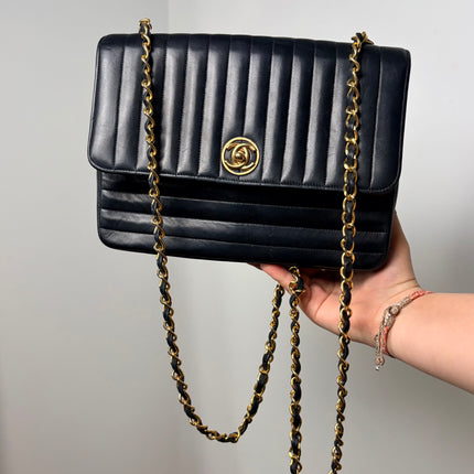 Sac Chanel Vintage matelassé Vertical