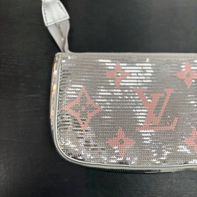 Pochette Accessoires Sequins Louis Vuitton