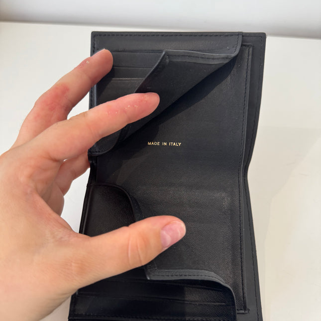 Petit portefeuille Chanel à rabat Boy noir