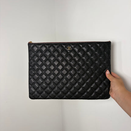 Pochette zippee classique Chanel o’case