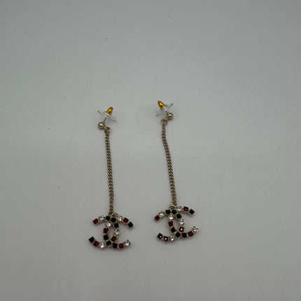 Boucles d’oreilles pendantes Chanel