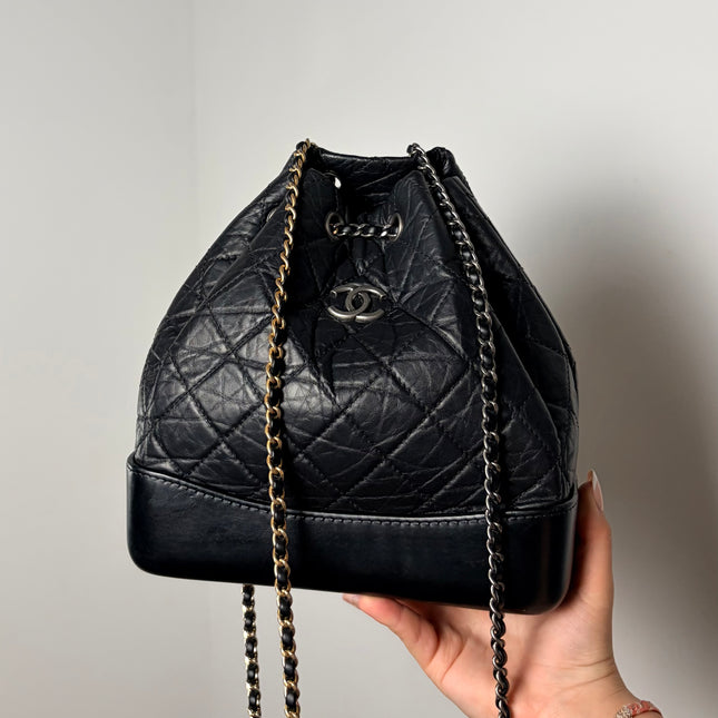 Sac à dos Chanel Gabrielle cuir noir