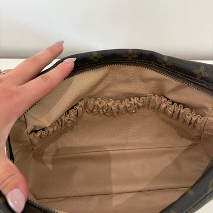 Trousse de toilette Louis Vuitton 28cm Monogram