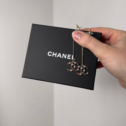 Boucles d’oreilles pendantes Chanel