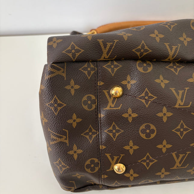 Sac Louis Vuitton Artsy Gm