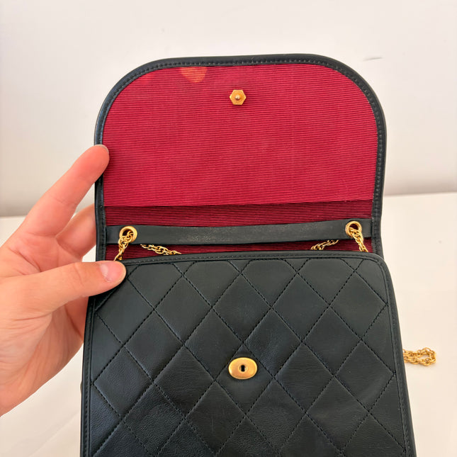 Petit Sac Chanel matelassé noir