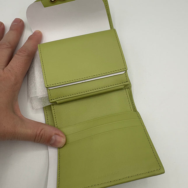 Portefeuille Céline triomphe vert sauge