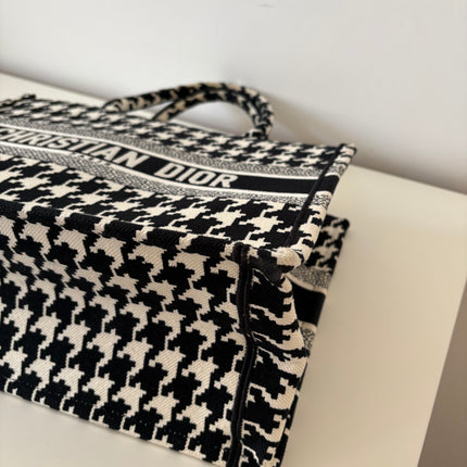 Sac Book Tote Medium Dior