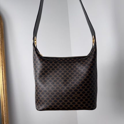 Sac Celine Triomphe Hobo