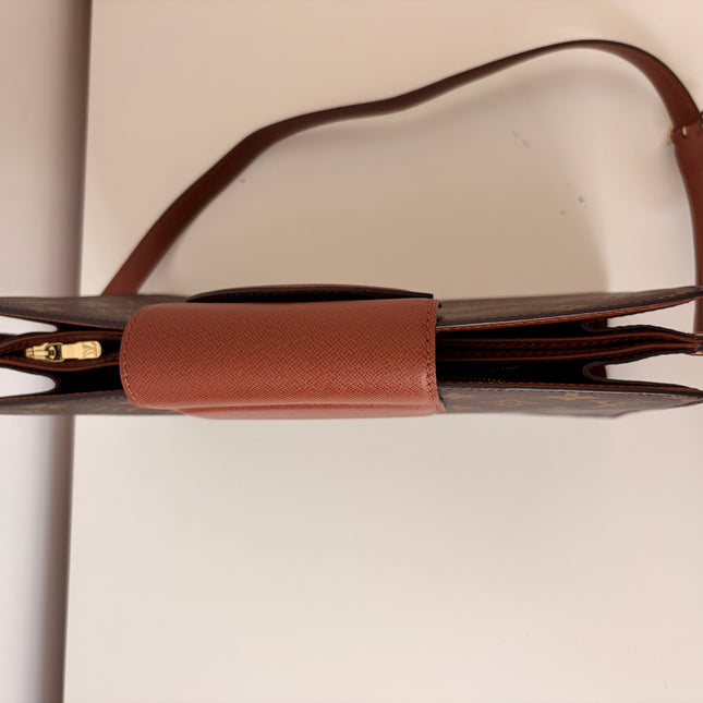 Sac Louis Vuitton Courcelles
