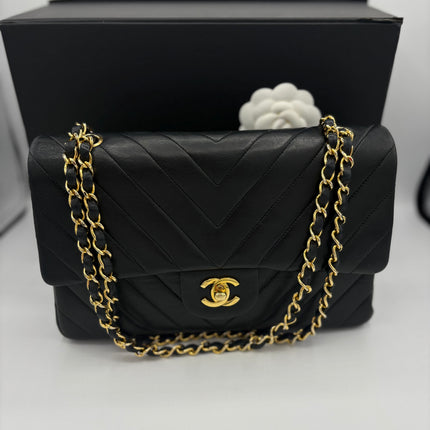 Sac Chanel Timeless chevrons noir