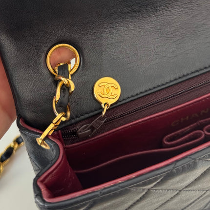 Sac Chanel Timeless Vintage Noir 20 cm