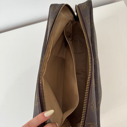 Trousse Louis Vuitton de toilette 28cm