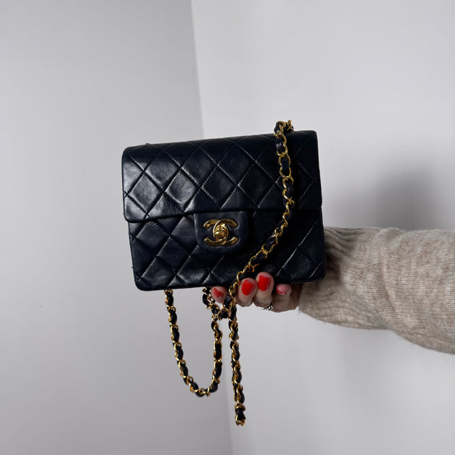 Sac Chanel Mini Square Timeless Marine