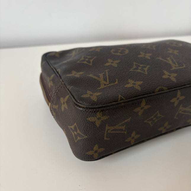Trousse de toilette Louis Vuitton monogram 23cm