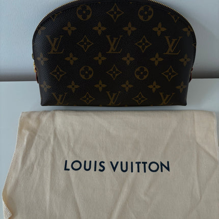 Louis Vuitton Pochette Cosmétique MM