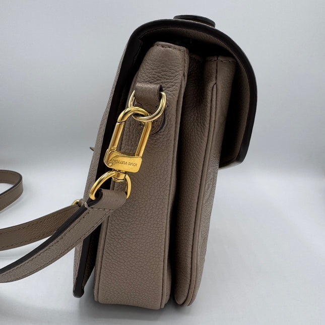 Sac Louis Vuitton Métis Cuir Empreinte tourterelle