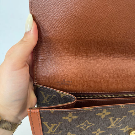 Pochette Louis Vuitton Florentine Monogram