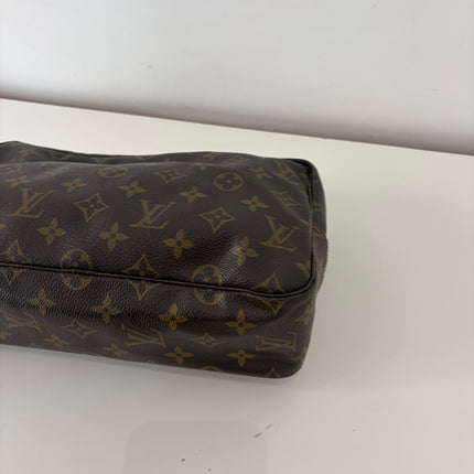 Trousse de toilette Louis Vuitton 28cm Monogram