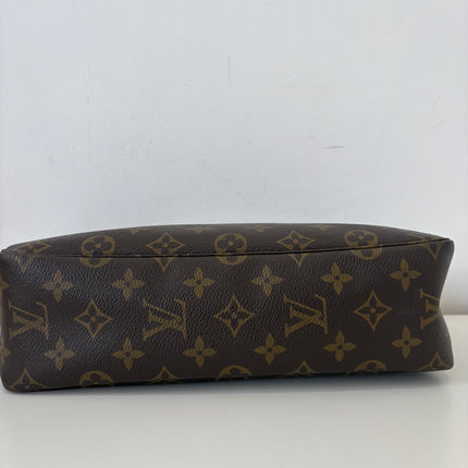 Trousse de toilette 28 Louis Vuitton