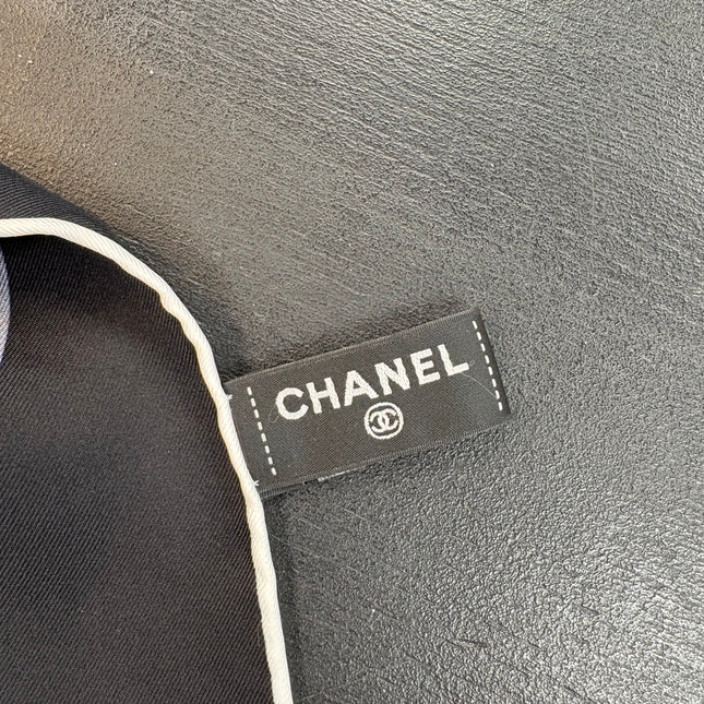 Carré Chanel
