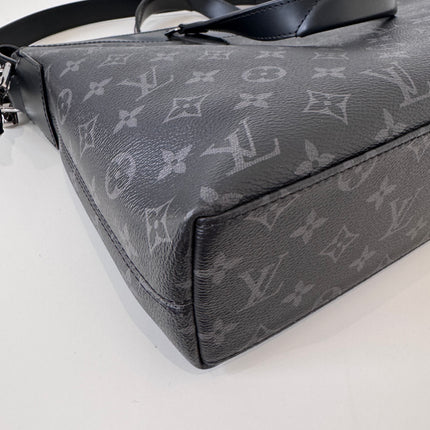 Sac Louis Vuitton Explorer Éclipse Monogram