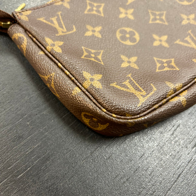 Sac Pochette accessoires Louis Vuitton