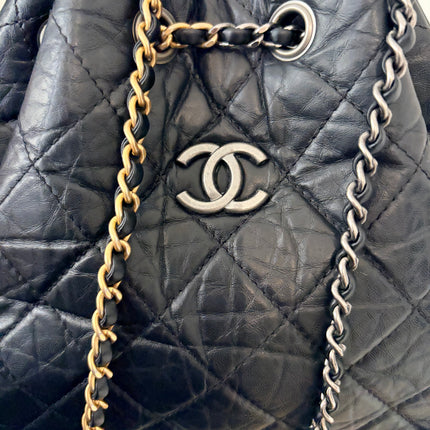 Sac à dos Chanel Gabrielle cuir noir